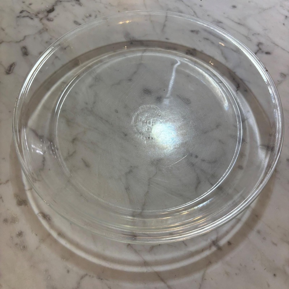 Vintage Pyrex 209 Clear Glass 9 Inch Pie Plate Dish Ovenware Made in USA